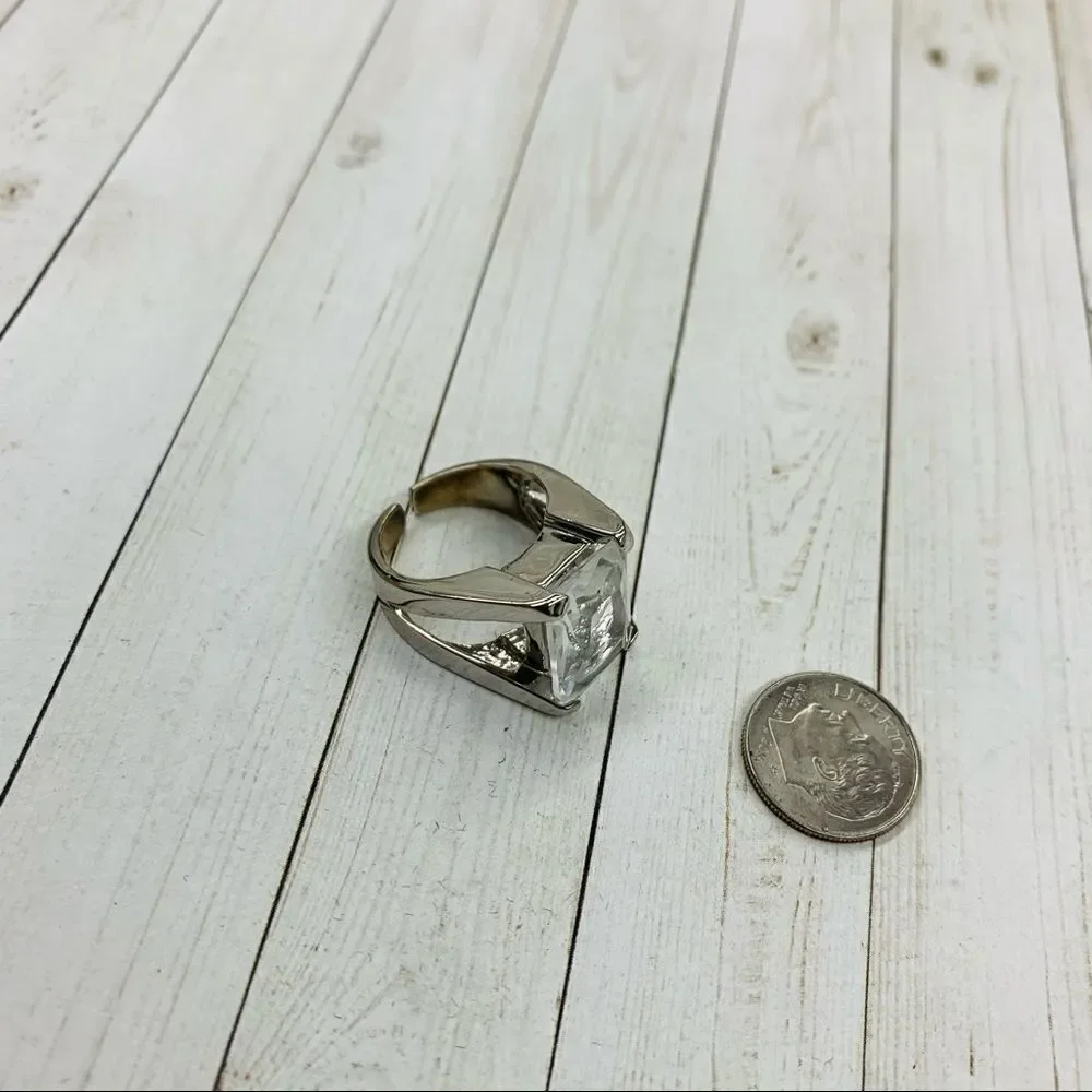 Clear Crystal Adjustable Ring‎
